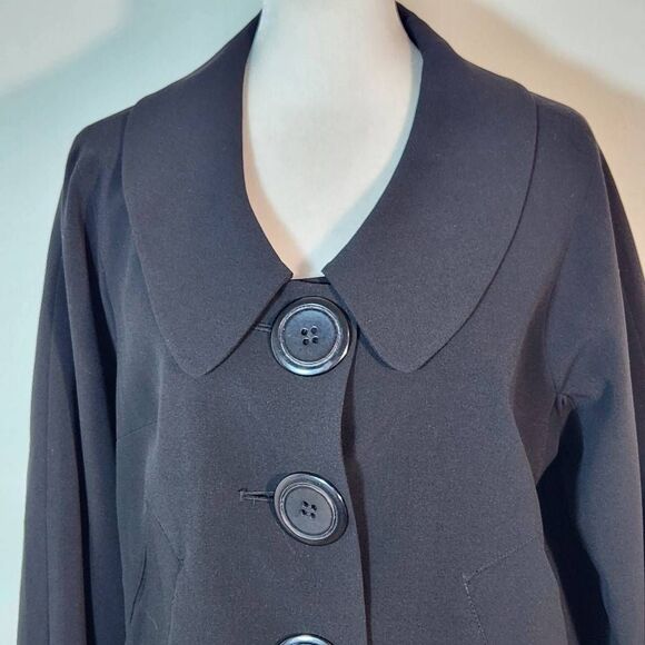 Lapis Black Blazer Size Small Boxy Blazer with 3/4 Sleeves and Large Buttons - Picture 3 of 7